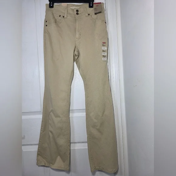 Levi's 726 Beige Flare Jeans High Rise NWT 30" X 32" - Picture 6 of 7
